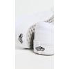 Vans Unisex-Adult Classic Slip on(True White)