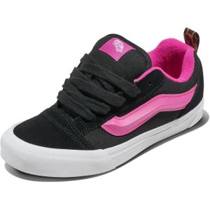 Vans Big Kids’ Knu Skool Shoe | ’90s Retro Puffy Low-Top Fashion Sneakers for Boys & Girls, Leopard Pop Black/Multi, 7
